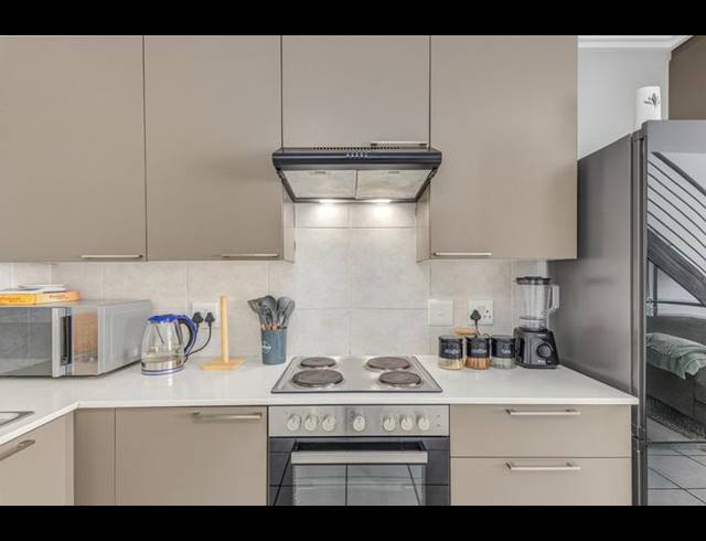 1 BEDROOM APARTMENT FOR SALE IN PAULSHOF